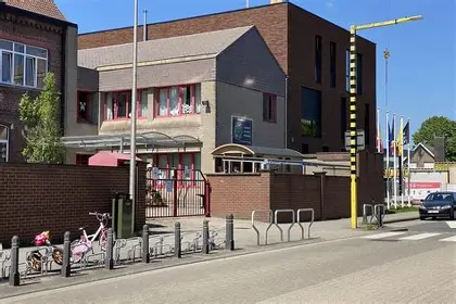 Inbrekers slaan opnieuw toe in Sint‑Vincentius: muziekboxen weg